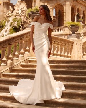 ΝΥΦΙΚΟ ASHLY